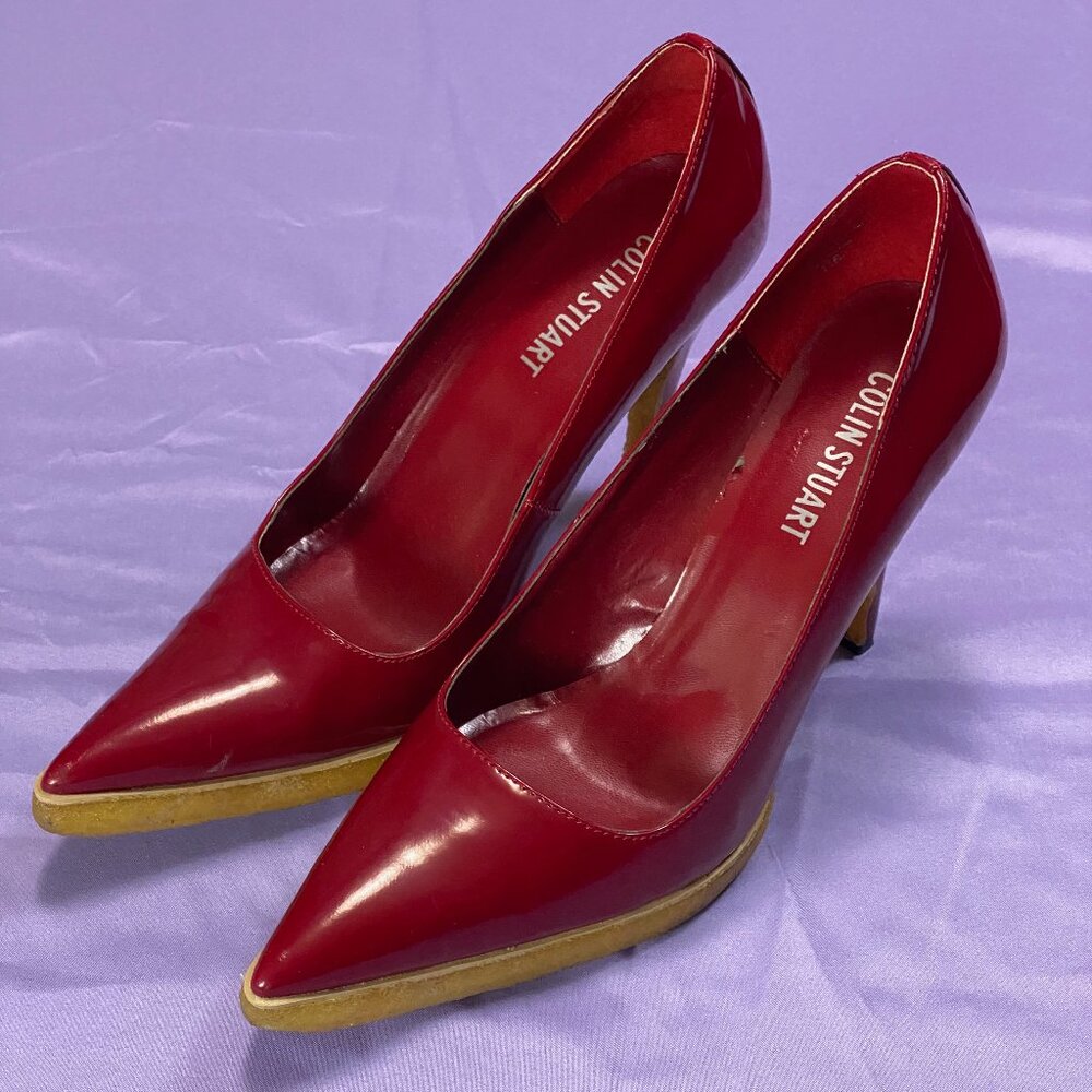 Colin Stuart/RSVP Candy Apple Red pointed toe gum-sole pumps